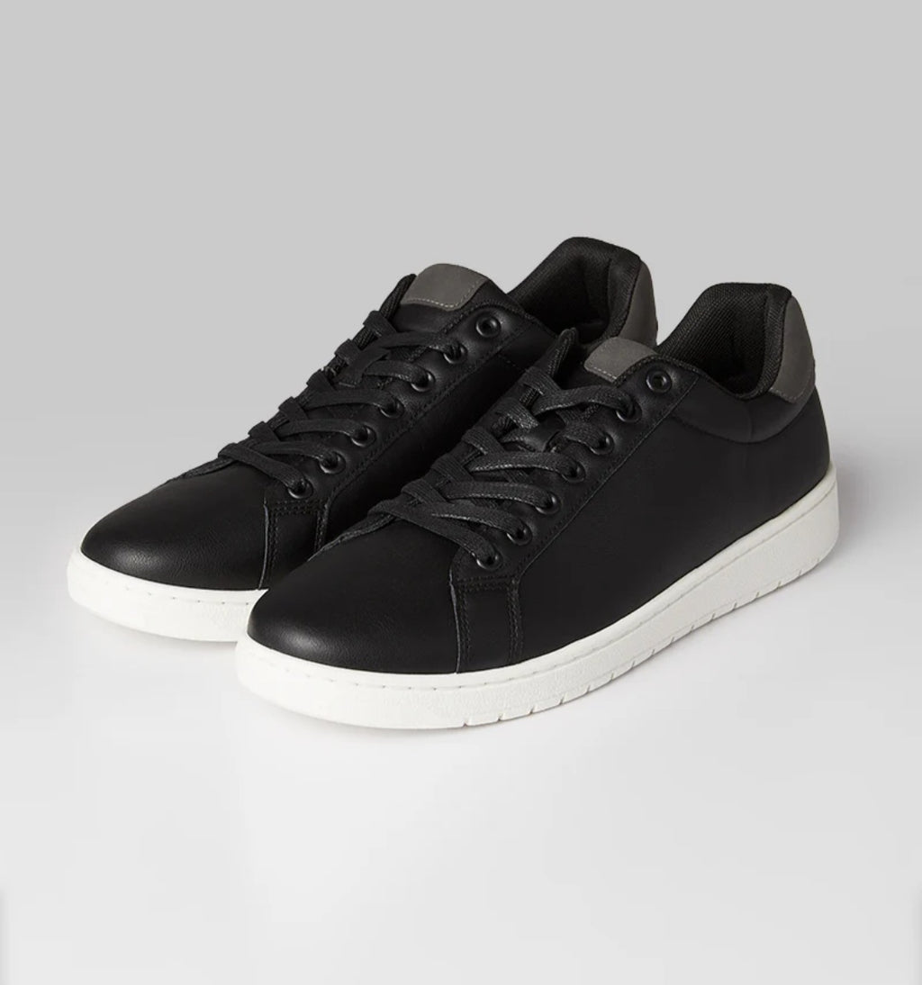 Men Sneakers