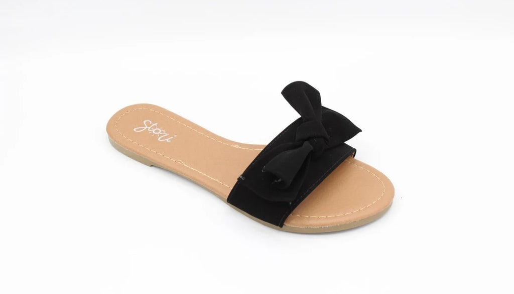 Stoli Flat Shoe w/ Bow